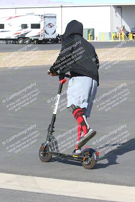 media/Mar-13-2022-SoCal Trackdays (Sun) [[112cf61d7e]]/Around the Pits/